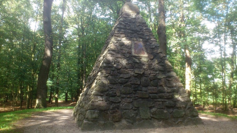 denkmal upstaalsboom